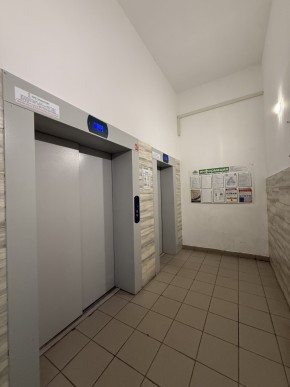 пр-кт. Академика Сахарова,31 в Артемовском - artemovskij.yutvil.ru - фото 15